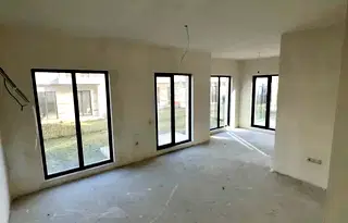 Къща в Бургас, Сарафово