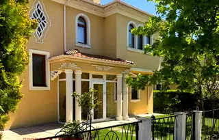 Къща в Бургас, Сарафово