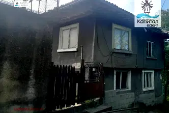 Къща в Силистра, Тутракан, Сарафово