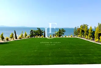 Къща в Бургас, Сарафово