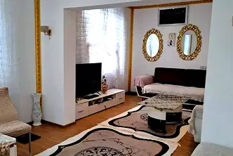 Къща в Русе, Широк център