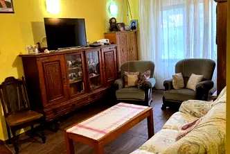 Къща в Плевен, Широк център
