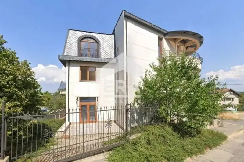 Standalone Building in Sofia, Simeonovo