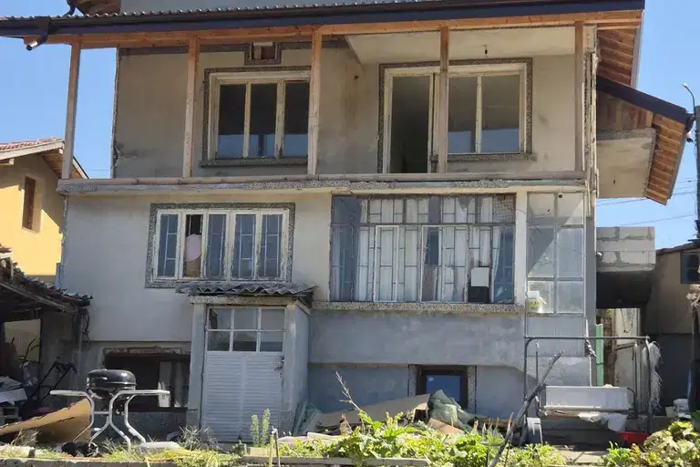 House in Ruse, Sredna Kula
