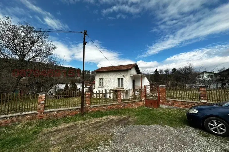 Къща 60 кв.м в Стара Тева, град Перник