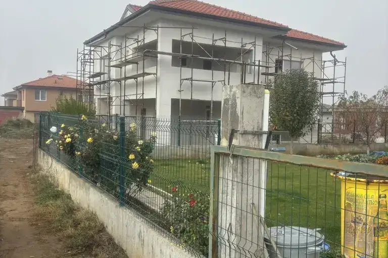 House in Благоев, Струмско