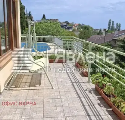 Снимка 5 — Къща във Варна, Свети Никола