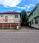 Къща в Хасково, Училищни