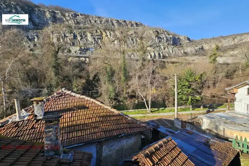 House in Lovech, Varosha