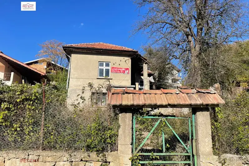 House in Gabrovo, Velchevci
