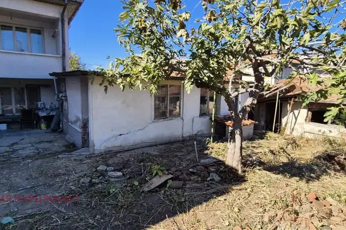 Къща в Кърджали, Веселчане