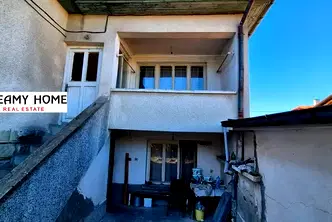 Къща в Кърджали, Веселчане