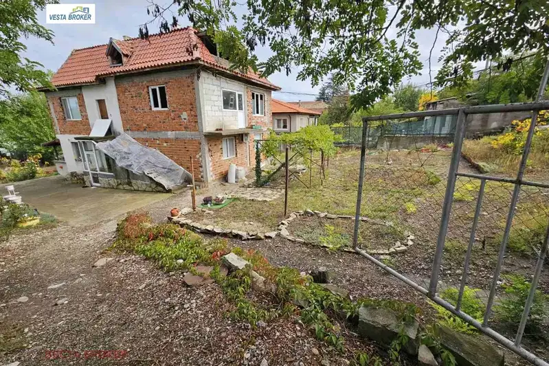 House in Kyrdjali, Veselchane