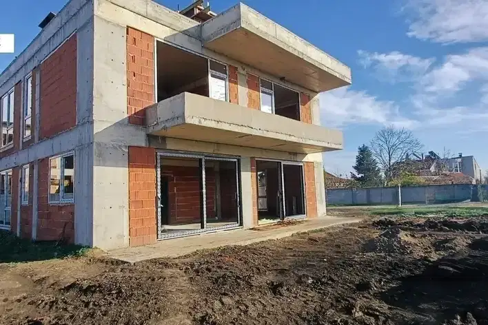 Къща в Бургас, Ветрен