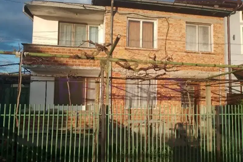 Къща в Бургас, Ветрен
