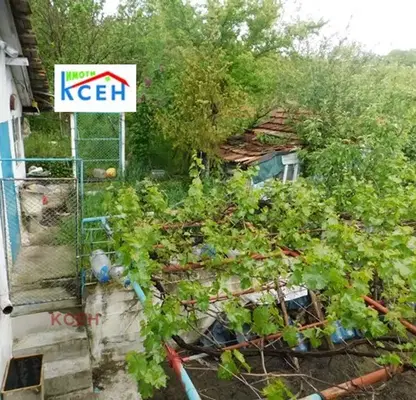 Снимка 5 — Къща в Търговище, Вилна зона