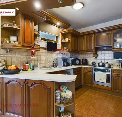 Photo 5 — House in Varna, Vinica