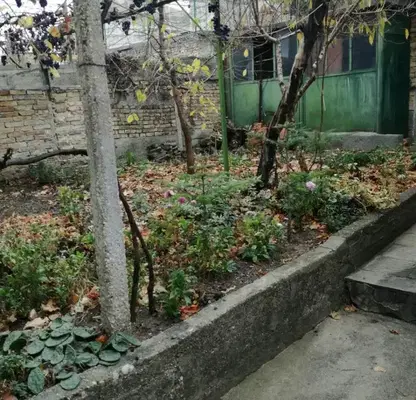 Снимка 5 — Къща в Шумен, Военно училище