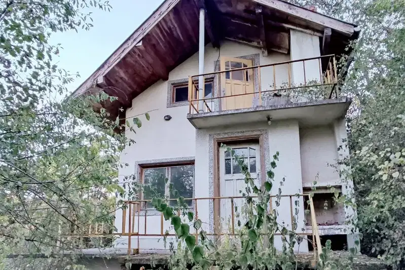 House in Ruse, 9-Ti Kilometyr