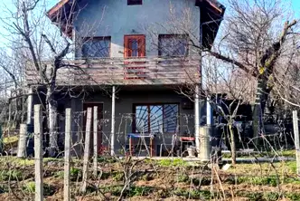 Къща в Русе, в.з. Касева Чешма