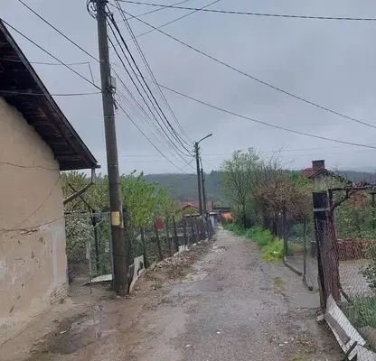 Снимка 2 — Къща в Русе, в.з. Левента