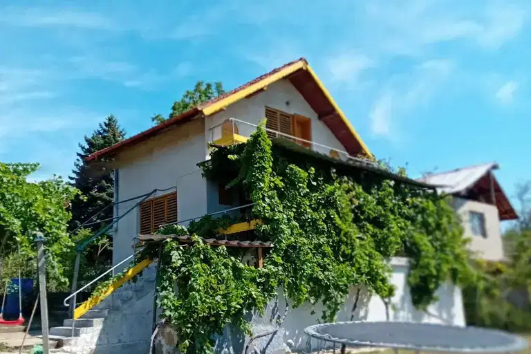 House in Ruse, Lipaka