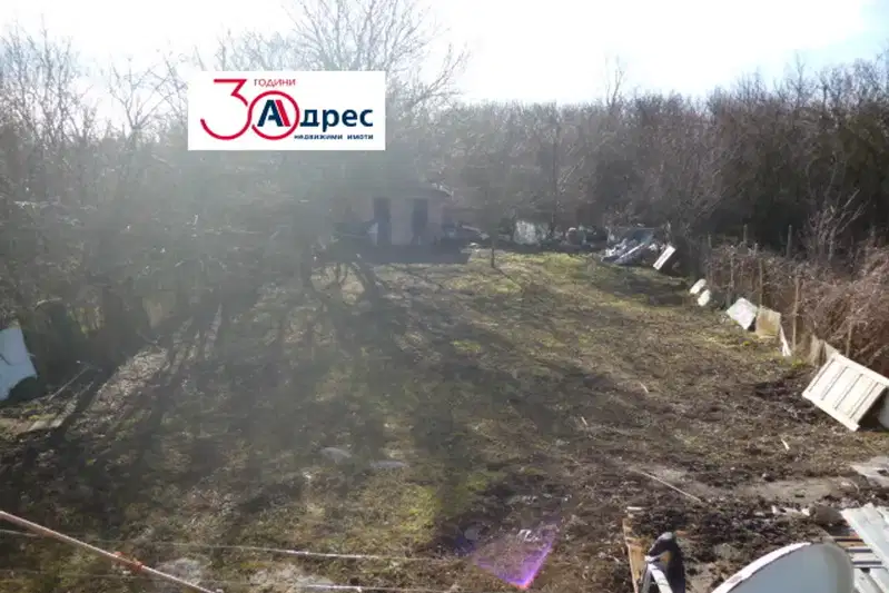 Къща в Добрич, в.з. Лозята