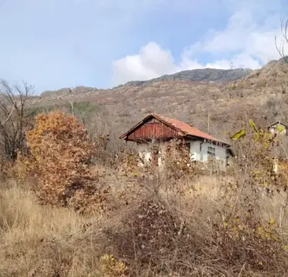 Снимка 4 — Къща в Сливен, в.з. Сливен