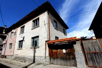 Къща в Благоевград, Банско