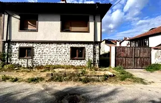 Къща в Благоевград, Банско