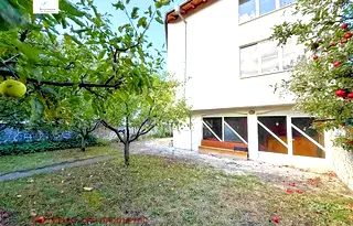 Къща в Благоевград, Банско