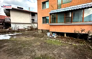 Къща в Благоевград, Банско