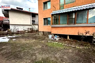 Къща в Благоевград, Банско