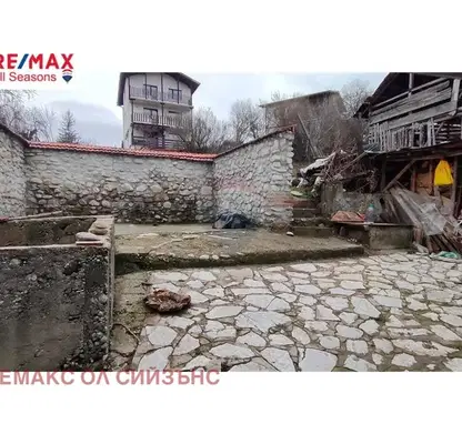 Снимка 3 — Къща в Благоевград, Банско