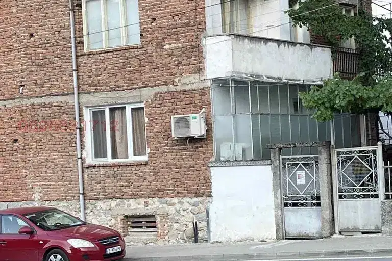 Къща в Благоевград, Гоце Делчев