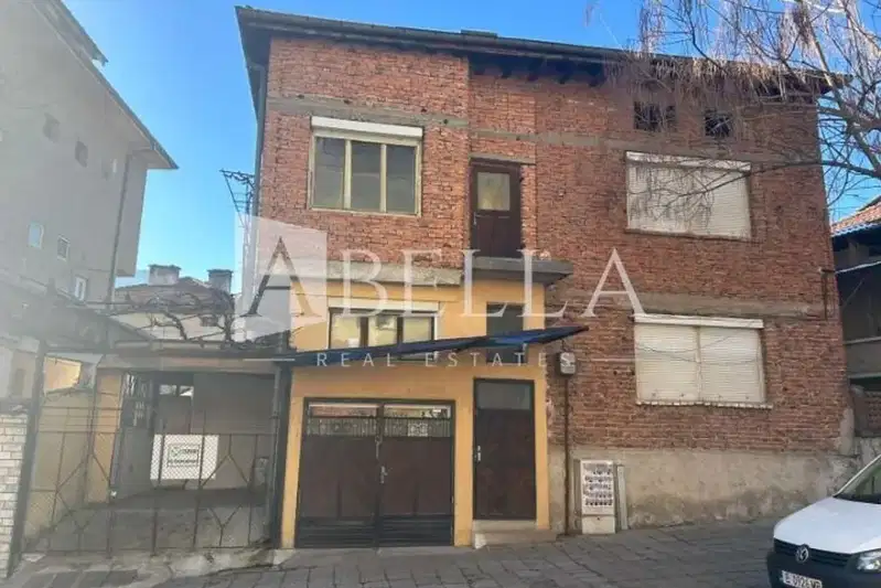 Къща в Благоевград, Гоце Делчев