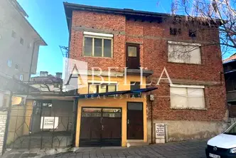 Къща в Благоевград, Гоце Делчев