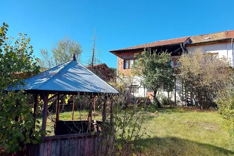 Къща в Благоевград, с. Бачево