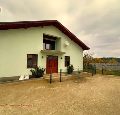 Photo 2 — House in Oblast Blagoevgrad, Banya
