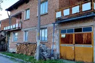 Къща в Благоевград, с. Елешница