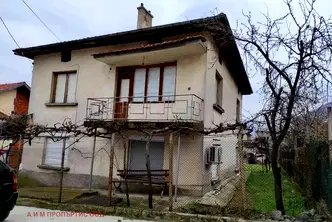 Къща в Благоевград, с. Крупник