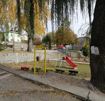 Снимка 4 — Къща с търговско предназначение в с. Обидим, област Благоевград