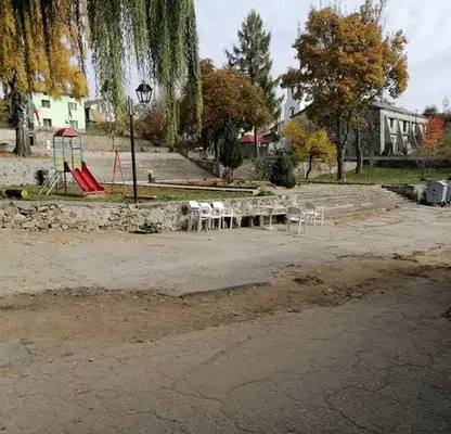 Снимка 5 — Къща с търговско предназначение в с. Обидим, област Благоевград