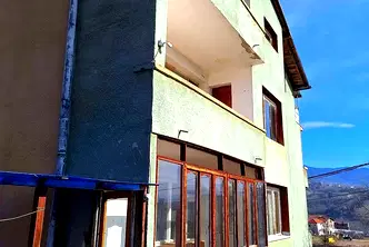 Къща в Благоевград, с. Поленица