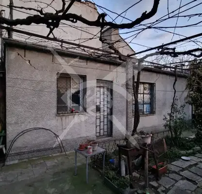 Снимка 3 — Къща в Бургас, Айтос