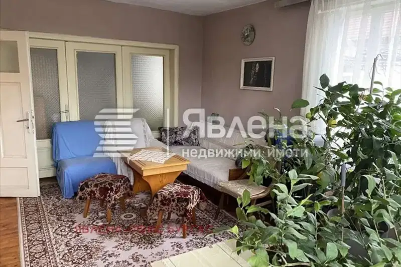 House in Oblast Burgas, Aitos