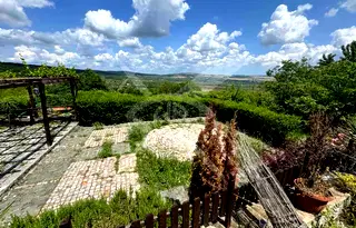 Къща в Бургас, Айтос