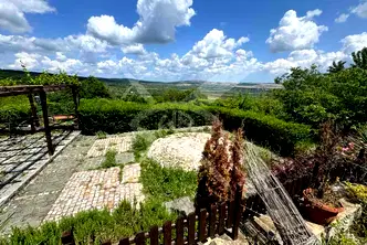 Къща в Бургас, Айтос