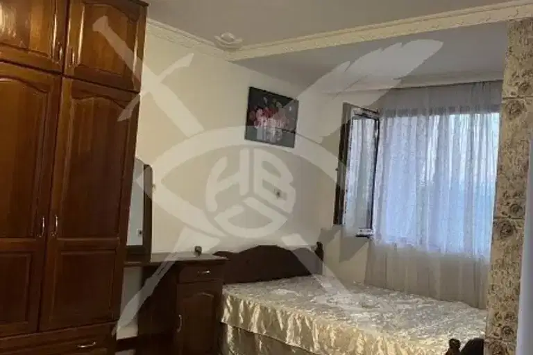 Къща в Бургас, Айтос