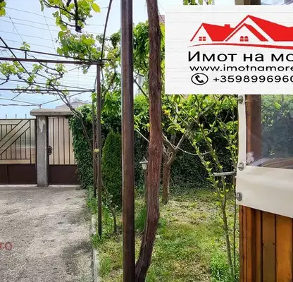 Снимка 4 — Къща в Бургас, Царево
